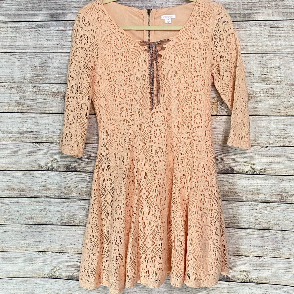 ⛱ XHILARATION LACE DRESS